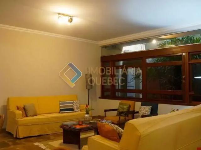 Casa / Sobrado para Venda em Ribeirão Preto/SP Alto da Boa Vista 5 Quartos