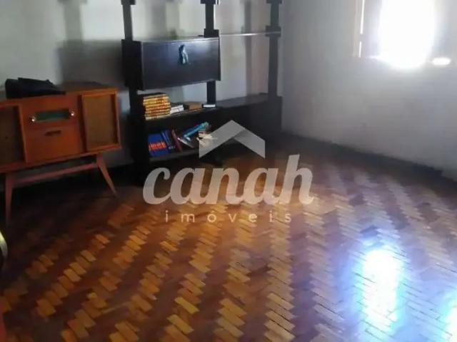 Casa / Sobrado para Venda em Ribeirão Preto/SP Centro 4 Quartos