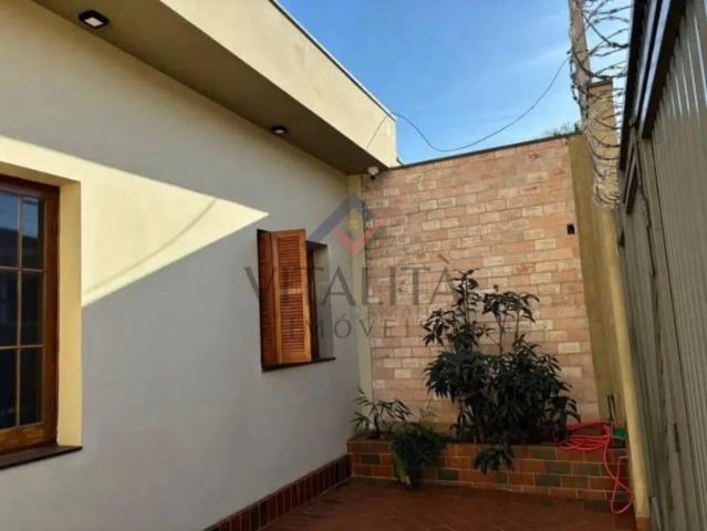 Casa / Sobrado para Venda em Ribeirão Preto/SP Centro 2 Quartos
