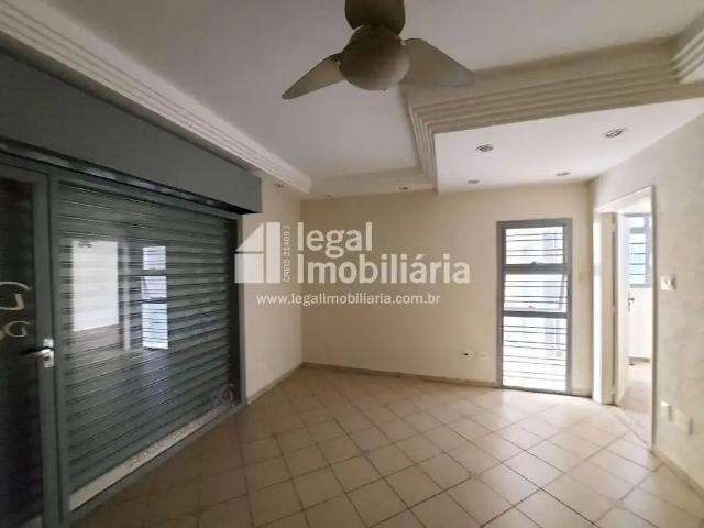Casa / Sobrado para Venda em Ribeirão Preto/SP Centro 3 Quartos