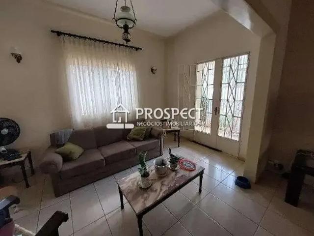 Casa / Sobrado para Venda em Ribeirão Preto/SP Centro 3 Quartos