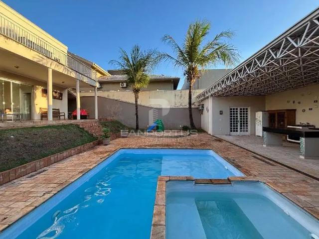 Casa / Sobrado para Venda em Ribeirão Preto/SP City Ribeirão 3 Quartos