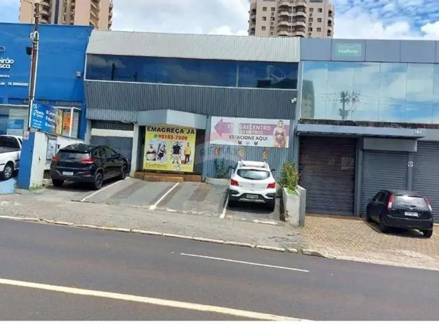 Casa / Sobrado para Venda em Ribeirão Preto/SP Higienópolis 4 Quartos