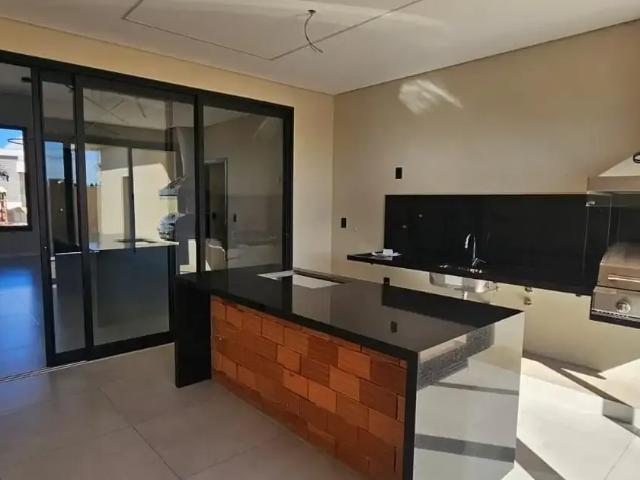 Casa / Sobrado para Venda em Ribeirão Preto/SP Jardim Zinato 3 Quartos