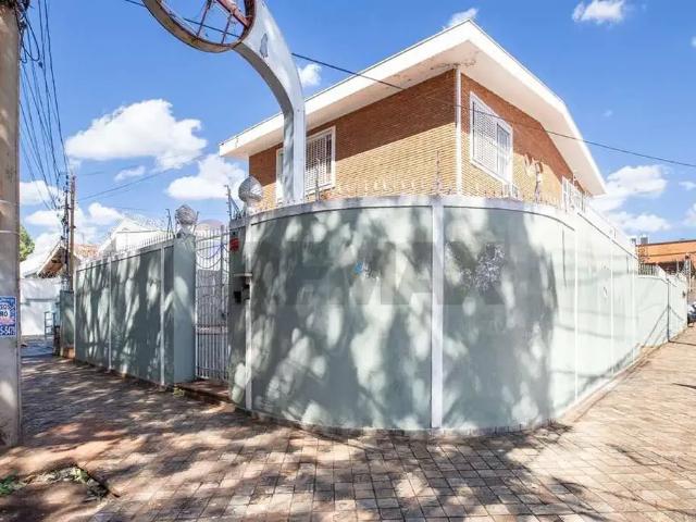 Casa / Sobrado para Venda em Ribeirão Preto/SP Jardim América 4 Quartos
