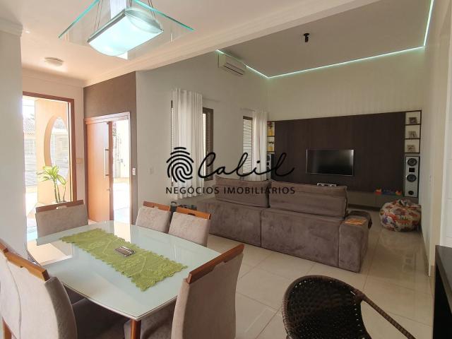 Casa / Sobrado para Venda em Ribeirão Preto/SP Jardim Anhangüera 3 Quartos