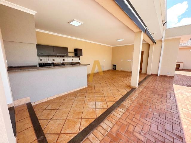 Casa / Sobrado para Venda em Ribeirão Preto/SP Jardim Antártica 5 Quartos