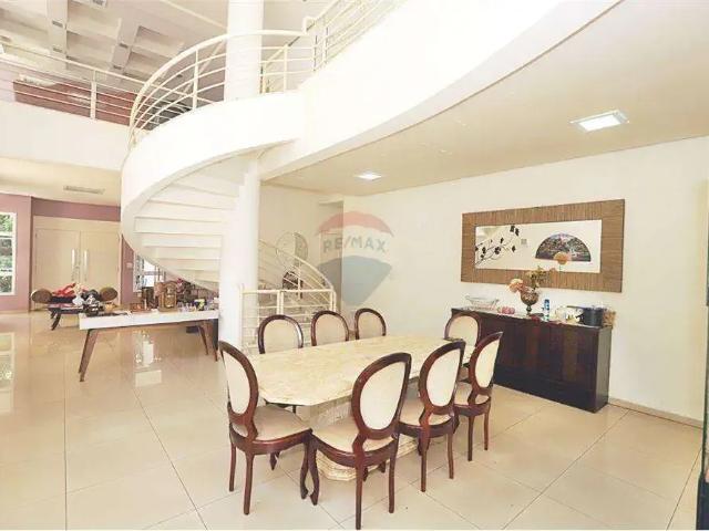 Casa / Sobrado para Venda em Ribeirão Preto/SP Jardim Botânico 4 Quartos