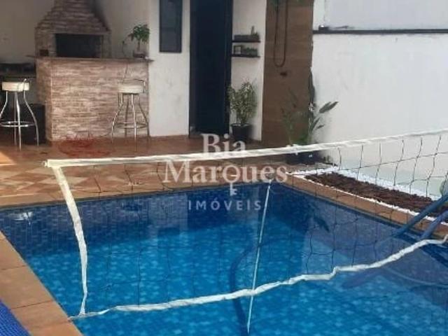Casa / Sobrado para Venda em Ribeirão Preto/SP Jardim Califórnia 3 Quartos