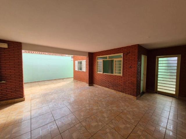 Casa / Sobrado para Venda em Ribeirão Preto/SP Jardim Castelo Branco 4 Quartos