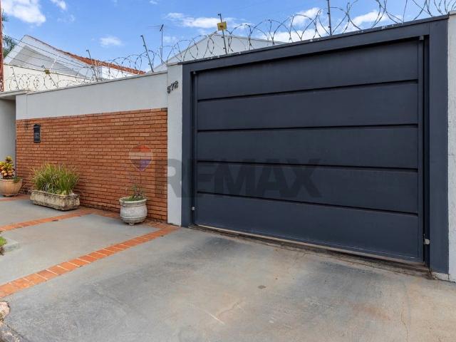 Casa / Sobrado para Venda em Ribeirão Preto/SP Jardim Irajá 3 Quartos