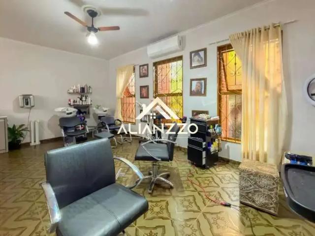 Casa / Sobrado para Venda em Ribeirão Preto/SP Jardim Irajá 3 Quartos