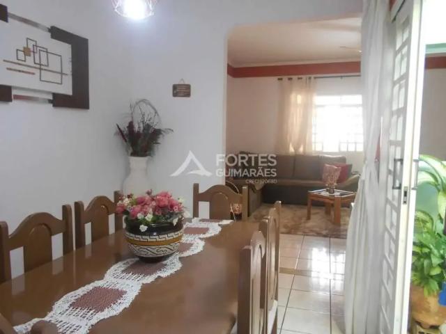 Casa / Sobrado para Venda em Ribeirão Preto/SP Jardim Manoel Penna 3 Quartos