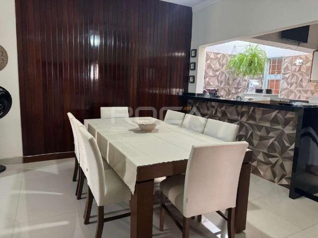 Casa / Sobrado para Venda em Ribeirão Preto/SP Jardim Macedo 4 Quartos