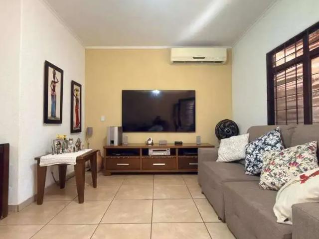 Casa / Sobrado para Venda em Ribeirão Preto/SP Jardim Novo Mundo 3 Quartos
