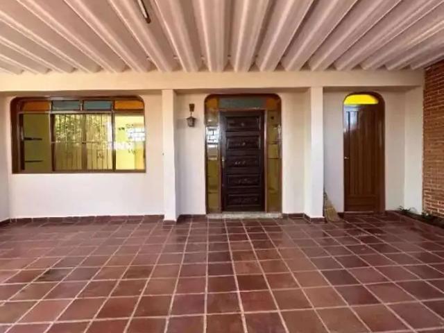 Casa / Sobrado para Venda em Ribeirão Preto/SP Jardim Paulistano 4 Quartos