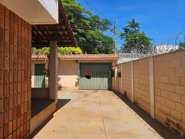 Casa / Sobrado para Venda em Ribeirão Preto/SP Jardim Recreio 4 Quartos