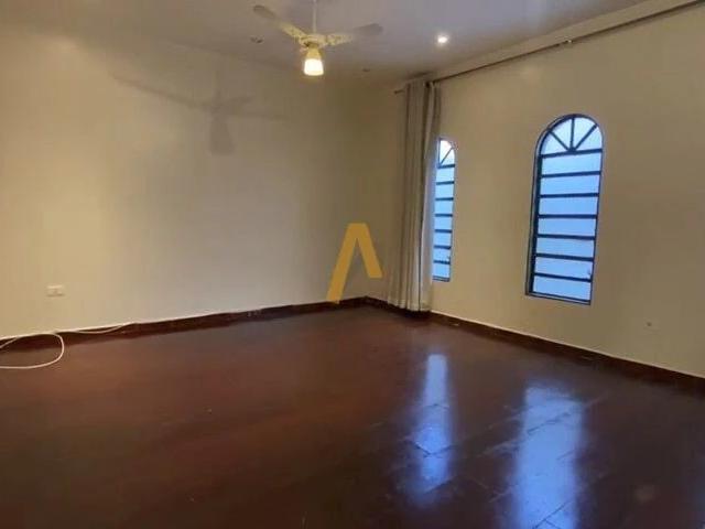 Casa / Sobrado para Venda em Ribeirão Preto/SP Jardim São José 4 Quartos