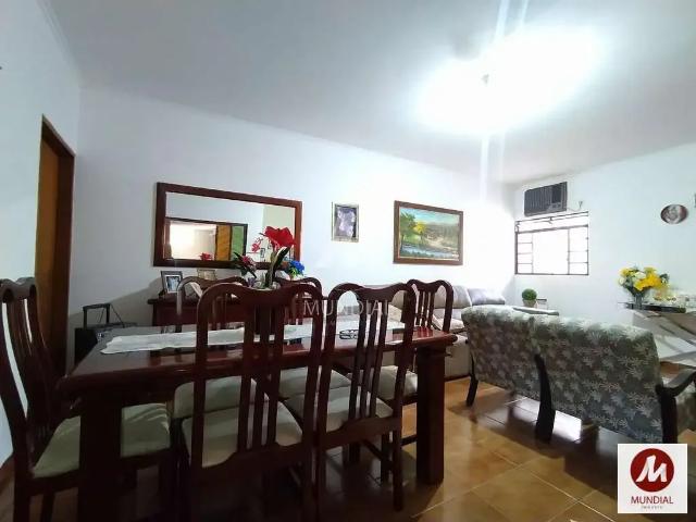 Casa / Sobrado para Venda em Ribeirão Preto/SP Jardim São José 3 Quartos