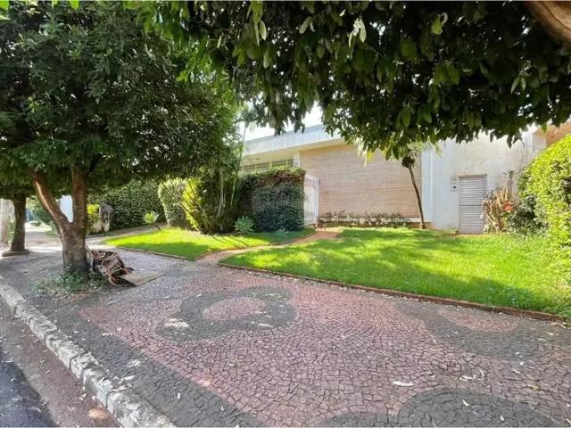 Casa / Sobrado para Venda em Ribeirão Preto/SP Jardim Sumaré 3 Quartos