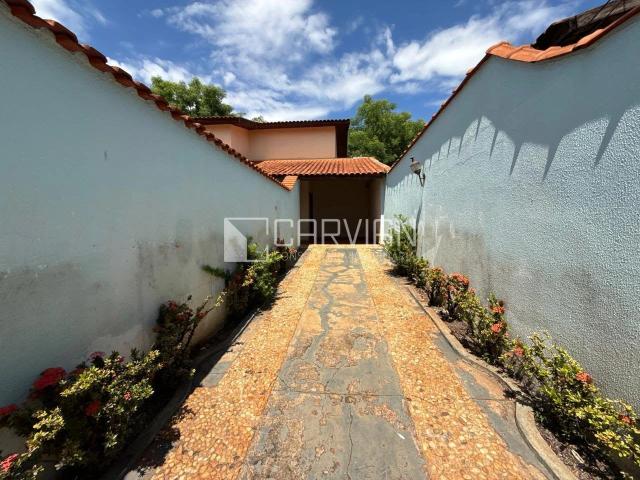 Casa / Sobrado para Venda em Ribeirão Preto/SP Jardim Sumaré 4 Quartos