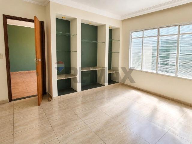 Casa / Sobrado para Venda em Ribeirão Preto/SP Parque Anhangüera 3 Quartos