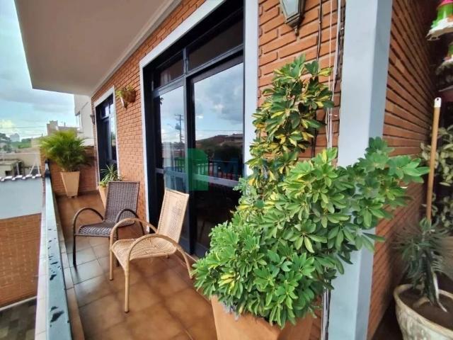 Casa / Sobrado para Venda em Ribeirão Preto/SP Parque dos Bandeirantes 3 Quartos