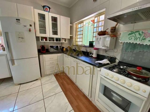 Casa / Sobrado para Venda em Ribeirão Preto/SP Planalto Verde 3 Quartos
