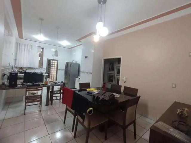 Casa / Sobrado para Venda em Ribeirão Preto/SP Planalto Verde 3 Quartos