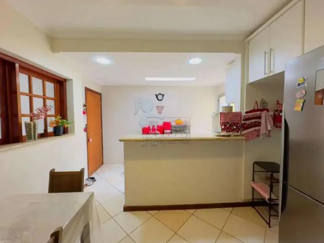 Casa / Sobrado para Venda em Ribeirão Preto/SP Presidente Médici 3 Quartos