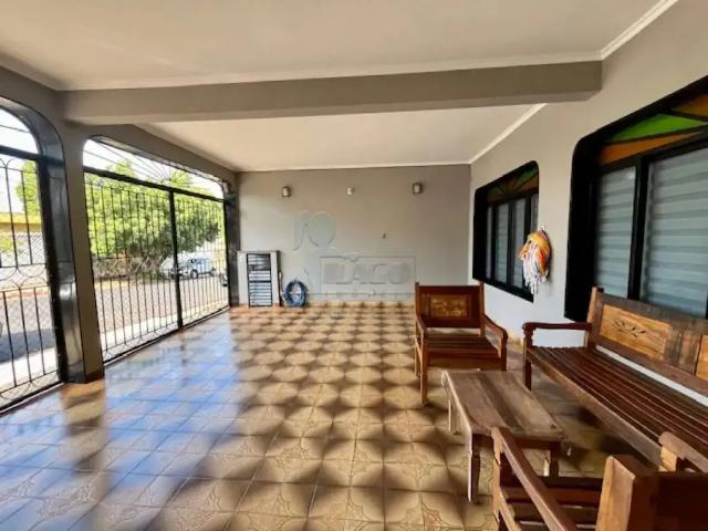 Casa / Sobrado para Venda em Ribeirão Preto/SP Presidente Médici 4 Quartos