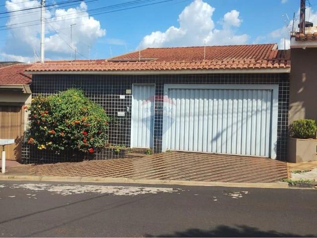 Casa / Sobrado para Venda em Ribeirão Preto/SP Residencial e Comercial Palmares 3 Quartos