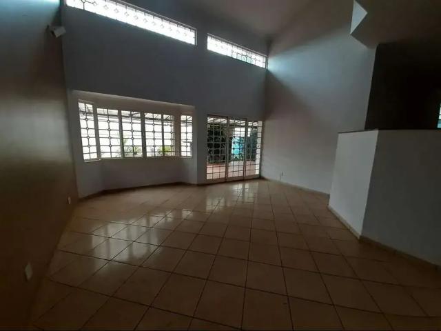 Casa / Sobrado para Venda em Ribeirão Preto/SP Ribeirânia 3 Quartos