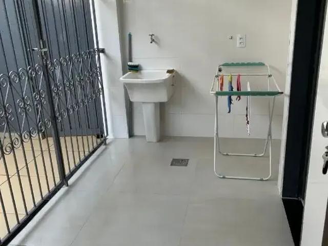 Casa / Sobrado para Venda em Ribeirão Preto/SP Ribeirânia 4 Quartos