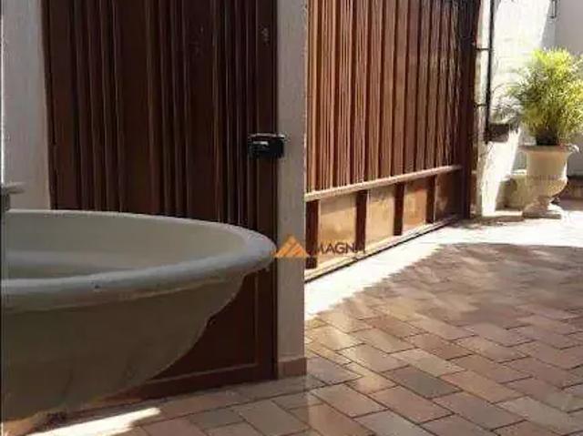 Casa / Sobrado para Venda em Ribeirão Preto/SP Ribeirânia 6 Quartos