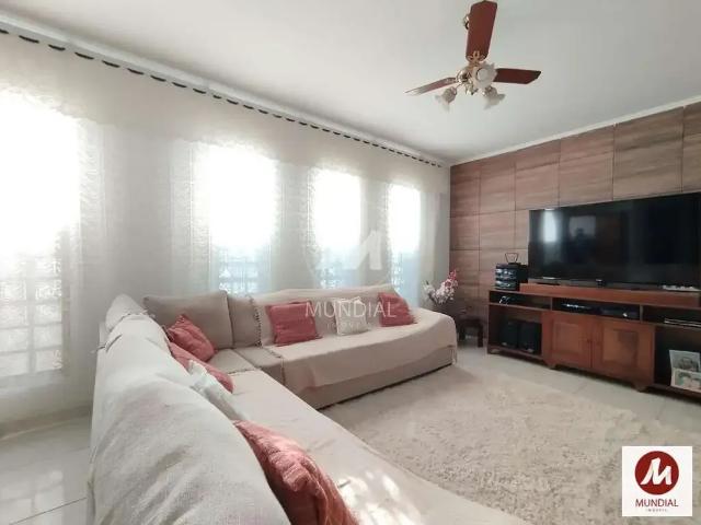 Casa / Sobrado para Venda em Ribeirão Preto/SP Sumarezinho 3 Quartos