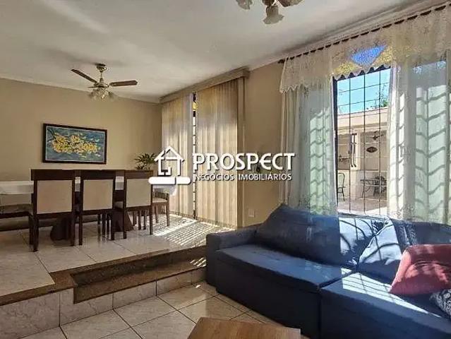 Casa / Sobrado para Venda em Ribeirão Preto/SP Sumarezinho 4 Quartos