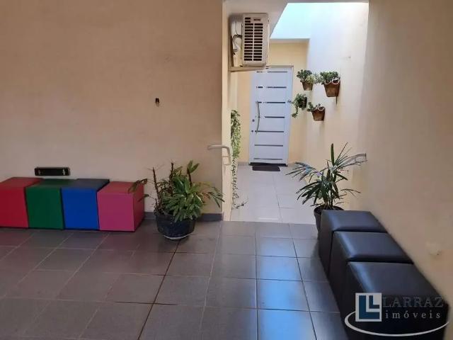 Casa / Sobrado para Venda em Ribeirão Preto/SP Santa Cruz do José Jacques 2 Quartos