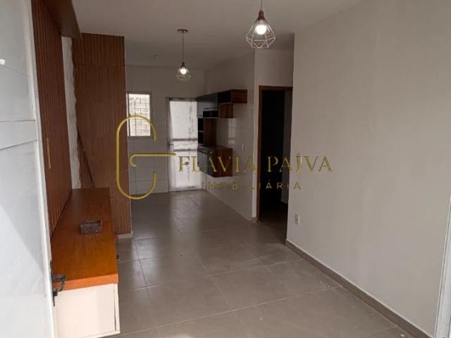 Casa / Sobrado para Venda em Ribeirão Preto/SP Santa Iria 2 Quartos