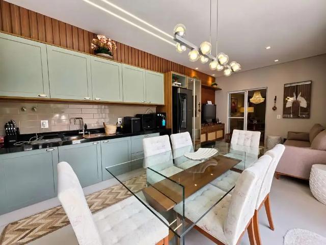 Casa / Sobrado para Venda em Ribeirão Preto/SP Vila do Golf 3 Quartos