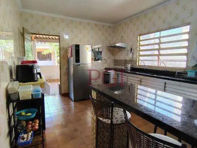 Casa / Sobrado para Venda em Ribeirão Preto/SP Vila Maria Luiza 3 Quartos