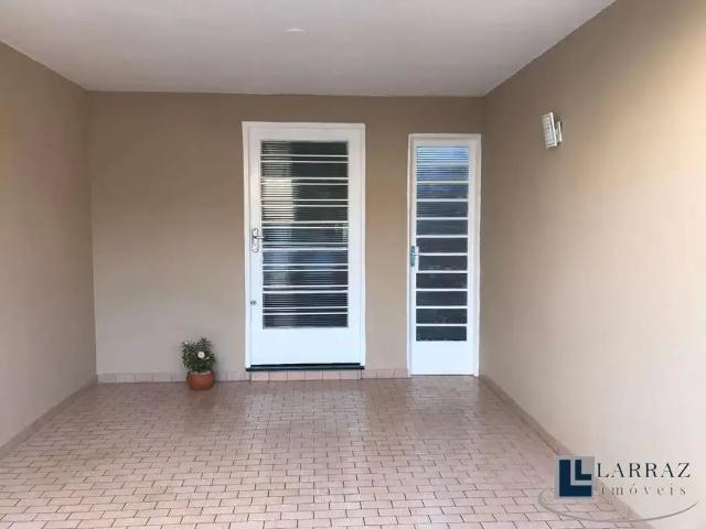Casa / Sobrado para Venda em Ribeirão Preto/SP Vila Tibério 3 Quartos