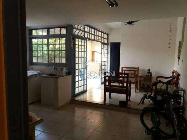 Casa / Sobrado para Venda em Ribeirão Preto/SP Vila Tibério 3 Quartos