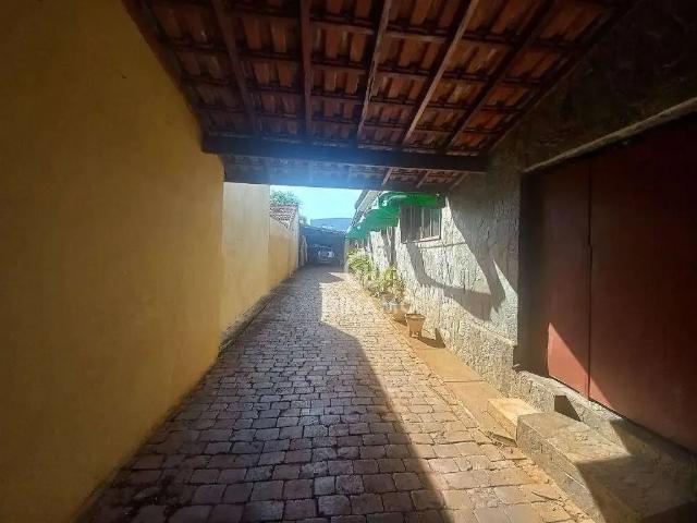 Casa / Sobrado para Venda em Ribeirão Preto/SP Vila Tibério 3 Quartos