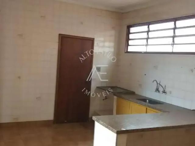 Casa / Sobrado para Venda em Ribeirão Preto/SP Vila Virgínia 5 Quartos