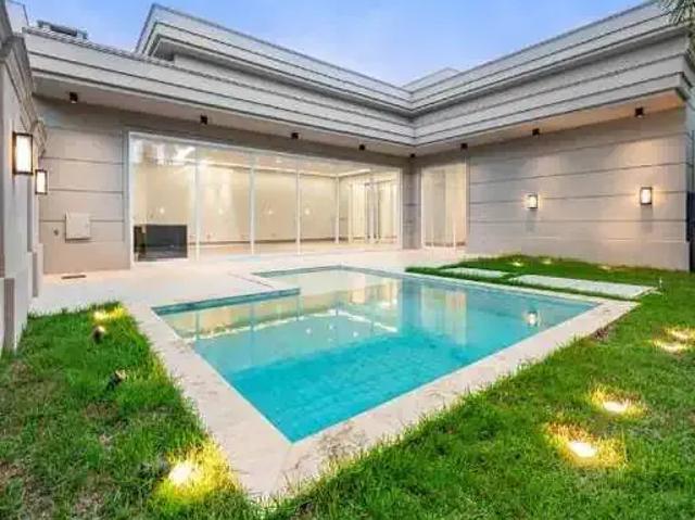 Casa / Sobrado para Venda em Rondonópolis/MT Jardim Royal Boulevard do Cerrado