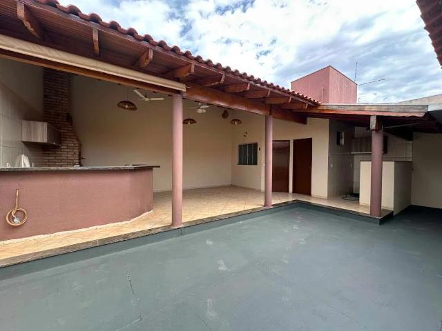 Casa / Sobrado para Venda em Rondonópolis/MT Loteamento Parque das Rosas 2 Quartos