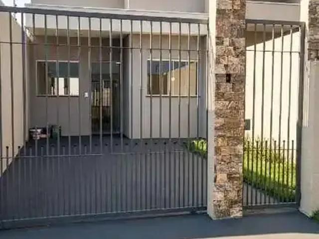 Casa / Sobrado para Venda em Rondonópolis/MT Parque Sagrada Família 2 Quartos