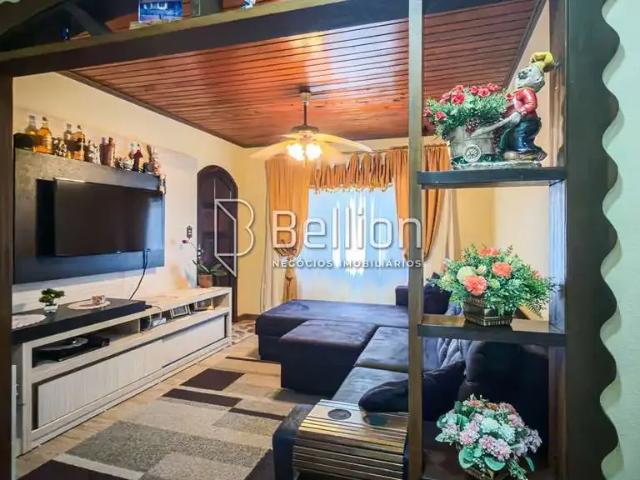 Casa / Sobrado para Venda em Rodeio/SC Lagos 3 Quartos