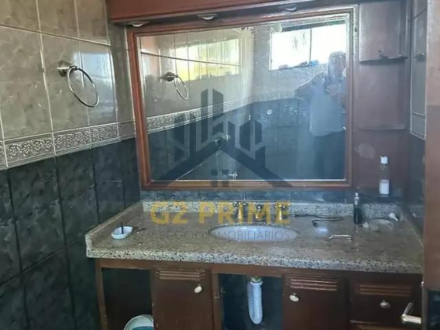 Casa / Sobrado para Venda em Rolândia/PR Centro 5 Quartos